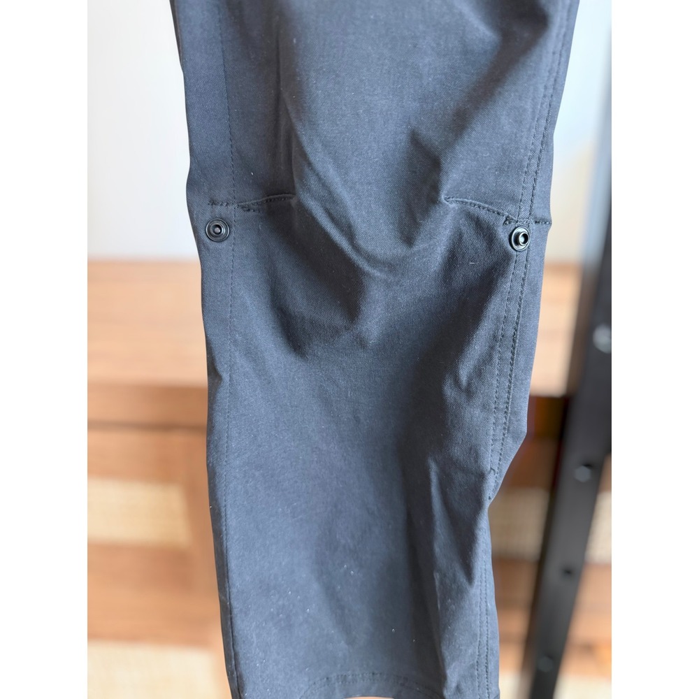 Prana Mid-Rise Flat Front Straight Leg Convertible Capri Pants Black Women's 4 - Picture 4 of 13